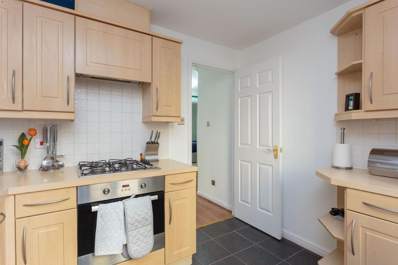 Stylish 2 Bedroom Apartment In Édimbourg Extérieur photo